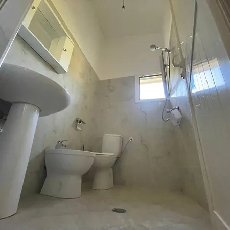 Aparthotel Dhoma Plazhi Parajsa