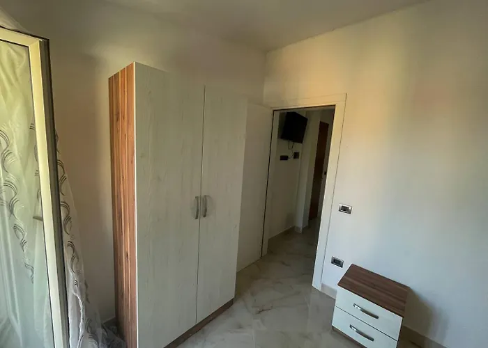 Apart-hotel Dhoma Plazhi Parajsa *