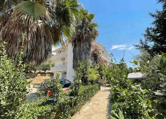 Dhoma Plazhi Parajsa Apart-hotel Spille